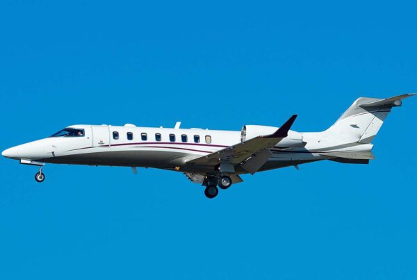 Bombardier Learjet 70